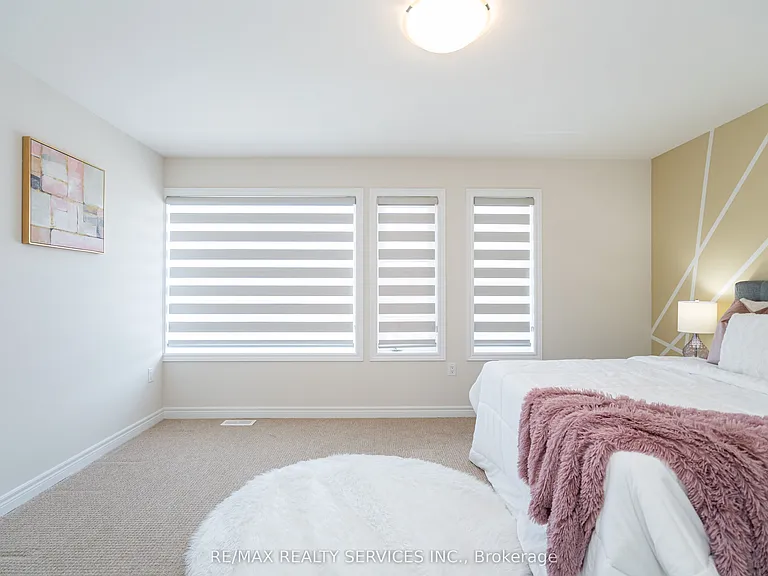 7 Baker Ln — Photo 35