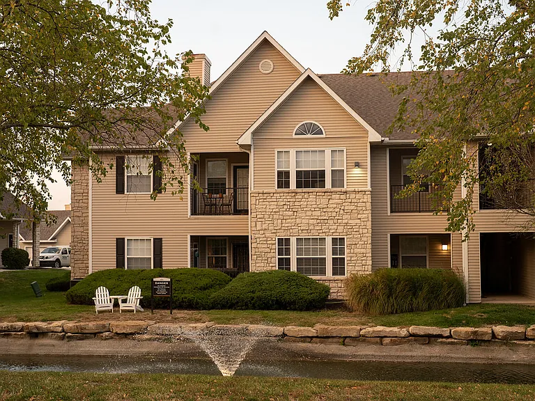 Pinnacle Pointe — Photo 33