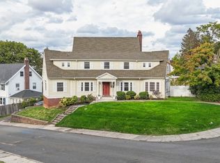 5 Park Rd, Paterson City, NJ 07514