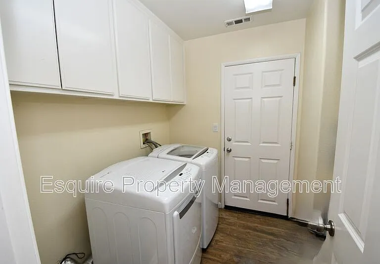 371 Huerta St — Photo 27