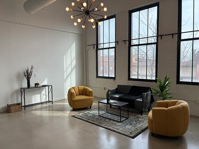 Lofts at the WB — Photo 4