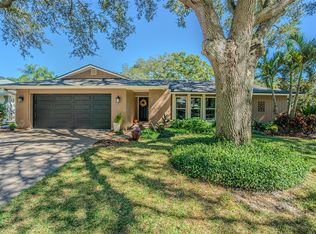 936 High View Dr, Palm Harbor, FL 34683