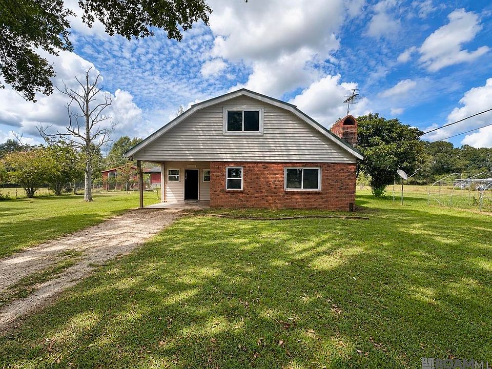 1st image of 65623 Wilcox Rd