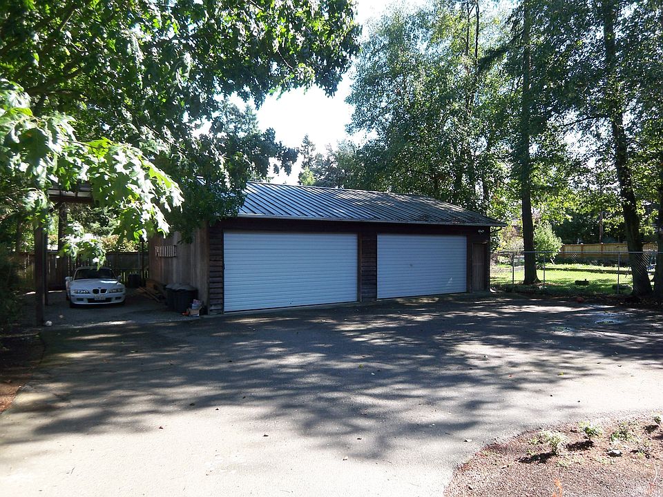2nd image of 18434 42nd Ave S