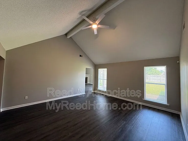 5066 Delaney Valley Ln — Photo 5