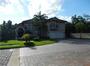 9334 SW 97th Path, Miami, FL 33176