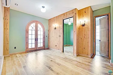Rented by EXR