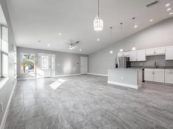184 Broward Ave, Labelle, FL 33935