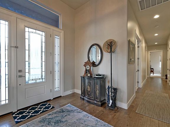5th image of 2326 Fieldstone Dr