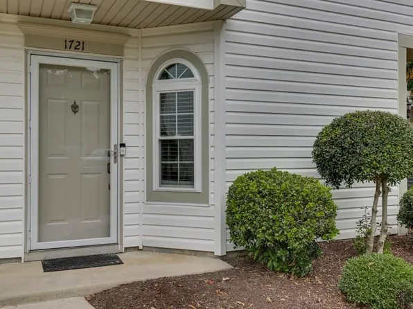 1721 Cottenham Ln, Virginia Beach, VA 23454