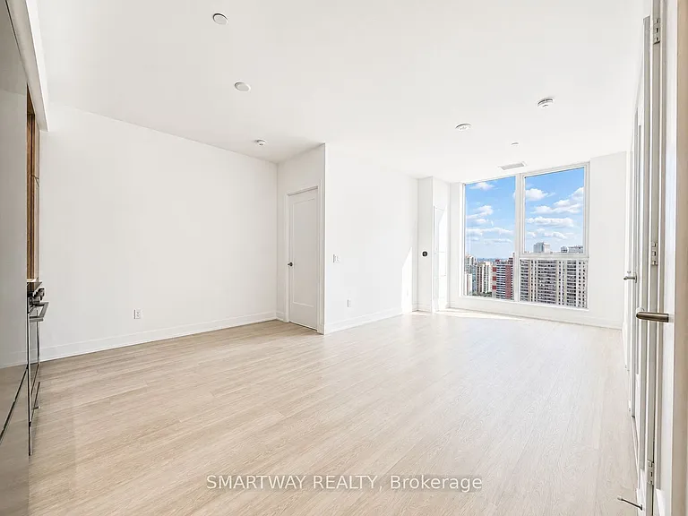 25 Cordova Ave #Penthouse 09 — Photo 22