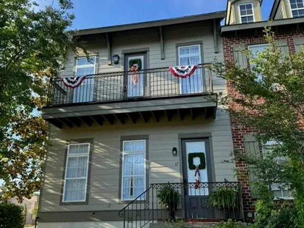 17 Bellegrass Blvd, Hattiesburg, MS 39402