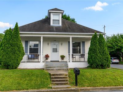4046 Nicholas St, Easton, PA, 18045