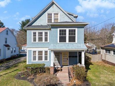 1586 Whitney Avenue, Hamden, CT, 06517
