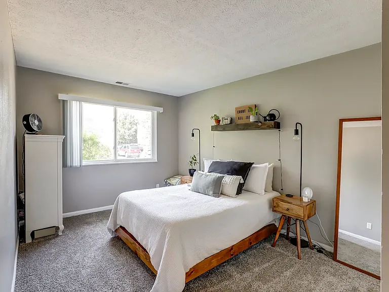 Aspen Meadows — Photo 25