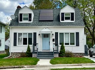 54 Sylvan St, Worcester, MA 01603