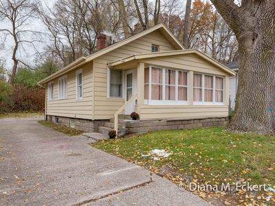 345 Coldbrook St NE, Grand Rapids, MI, 49503