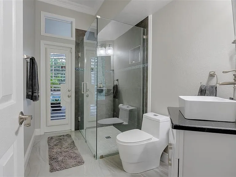 8629 Great Cove Dr — Photo 24