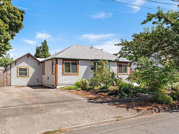 3rd image of 1039 4th St
