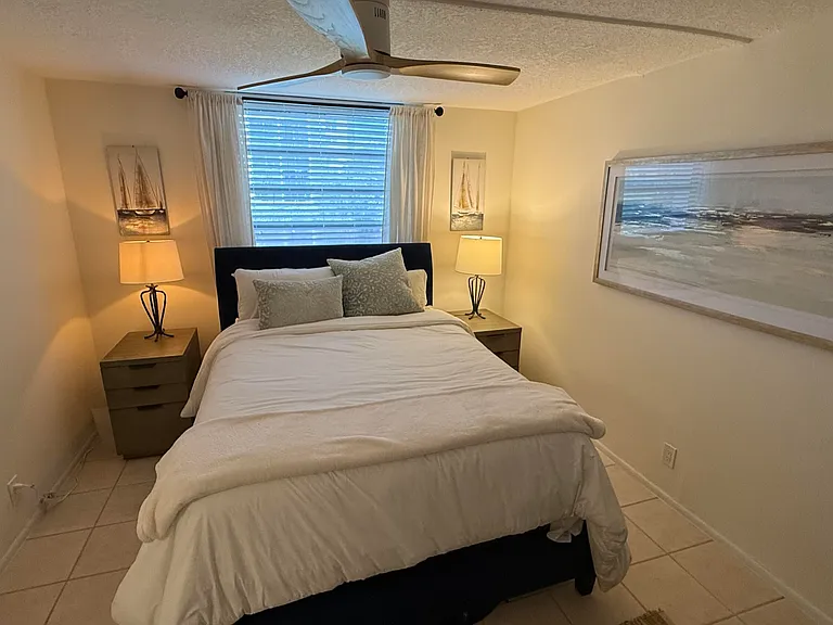 111 SE 3rd Ave #108 — Photo 34