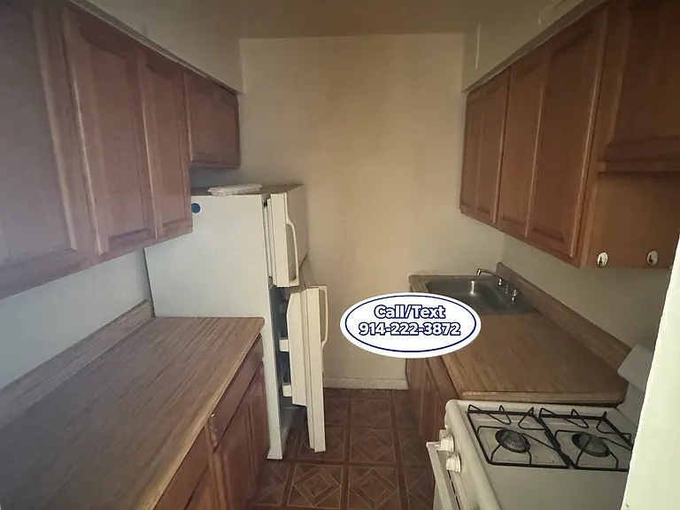 56 Locust Hill Ave #3H — Photo 4