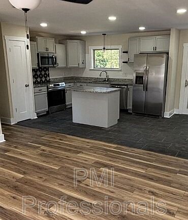 5th image of 3547 Annell Dr