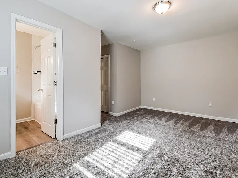 1175 McDaniel St SW — Photo 10