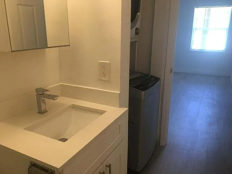 407 S Lakeside Dr #A — Photo 5