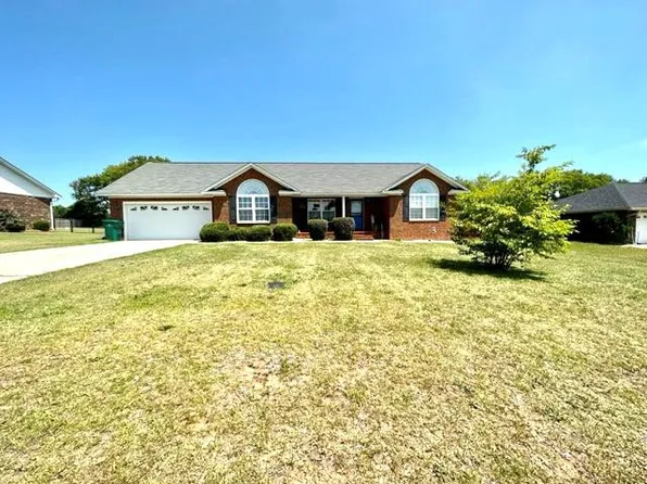 3565 Drayton Dr, Dalzell, SC 29040