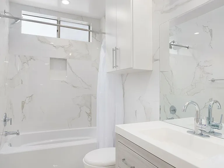 3380 Vinton Ave #207 — Photo 11
