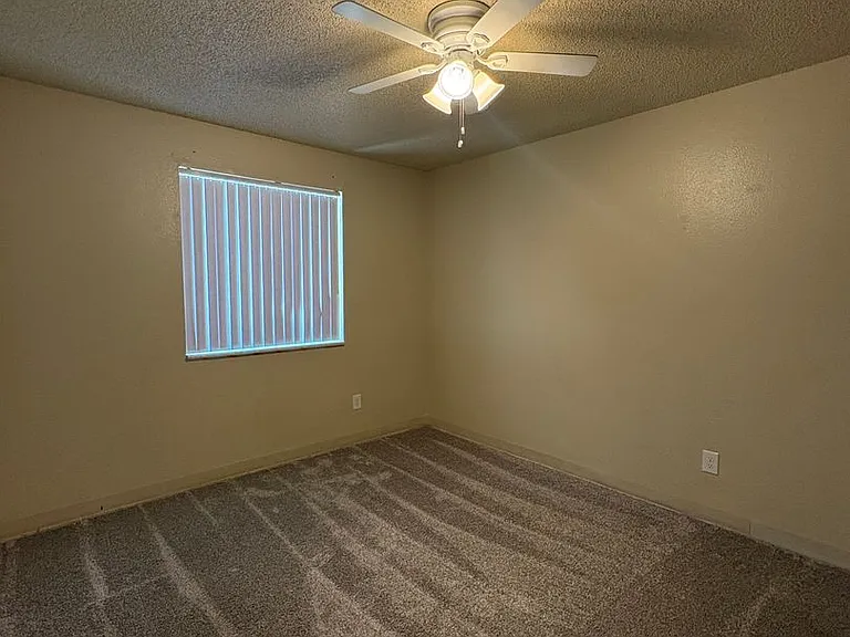Cherry Tree Apartments — Photo 10