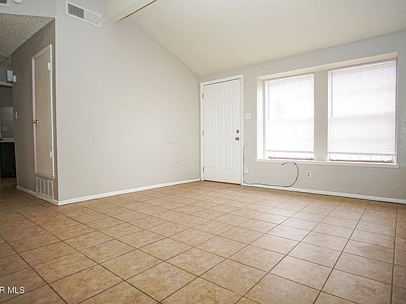 5th image of 10007 Caribou Dr Unit D
