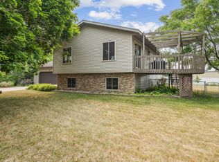 1408 Cheryl Dr, Saint Cloud, MN 56301