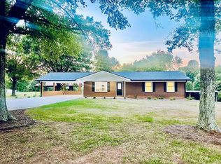 15973 Mount Cross Rd, Dry Fork, VA 24549