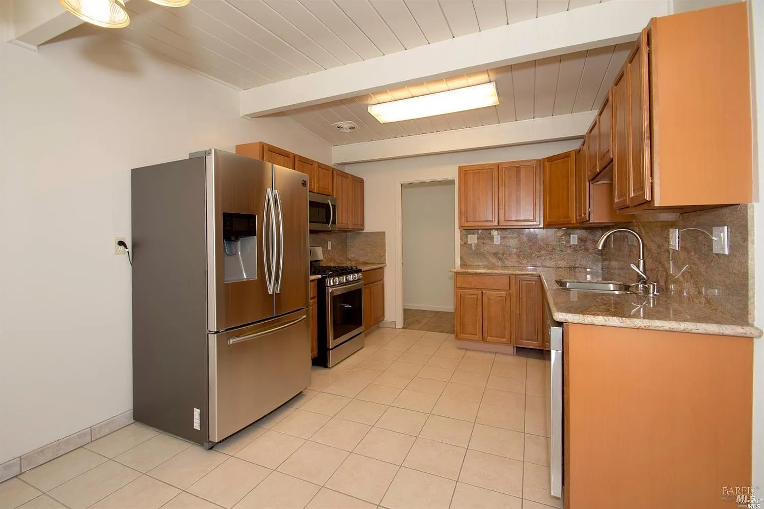 701 Corlano Avenue - Photo 3