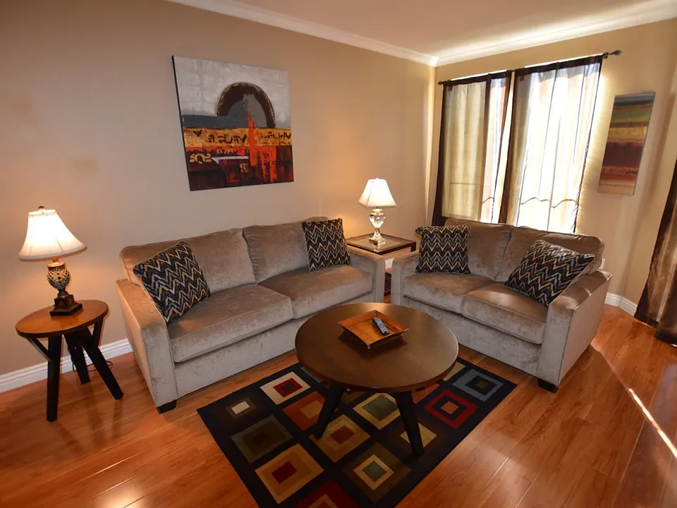 260 E Flamingo Rd #335