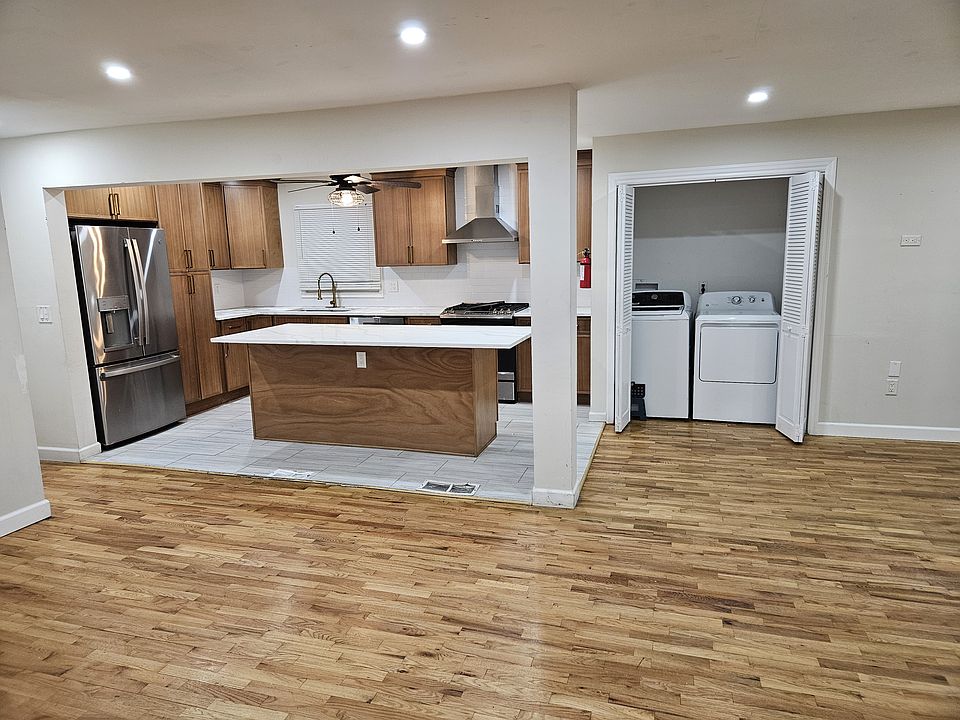 Washer & Dryer included with rental.