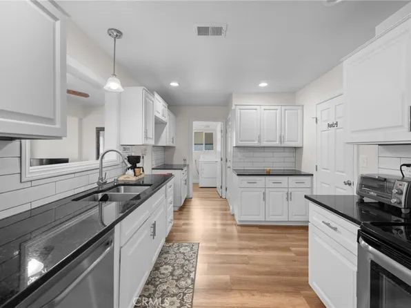 29423 Pebble Beach Dr, Menifee, CA 92586