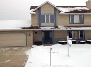 N6318 Woodland Meadows Dr, Sheboygan, WI 53083