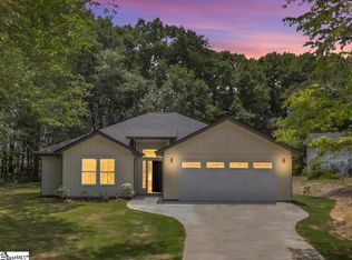 5 Hastings Cir, Taylors, SC 29687