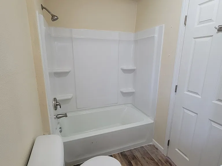 4114 McCall Blvd W — Photo 8