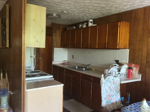 92-686 Malahuna Loop, Kapolei, HI 96707