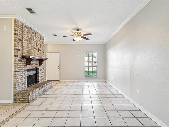 3rd image of 1137 Rose Meadow Loop