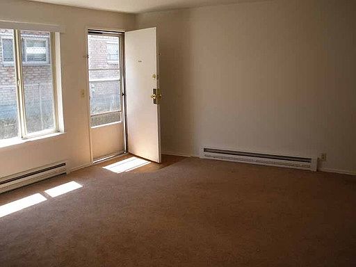 1st image of 14336 1/2 32nd Ave NE