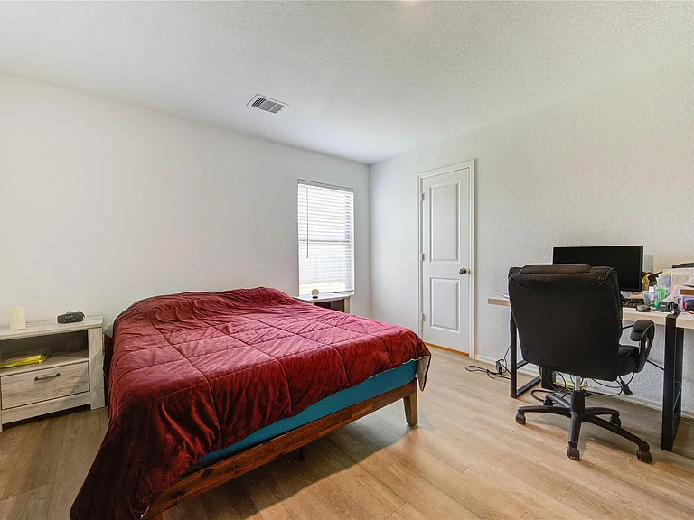 26923 Winward Creek Trl — Photo 31