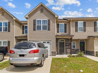 446 Sullivan Loop Rd, Midway Park, NC 28544