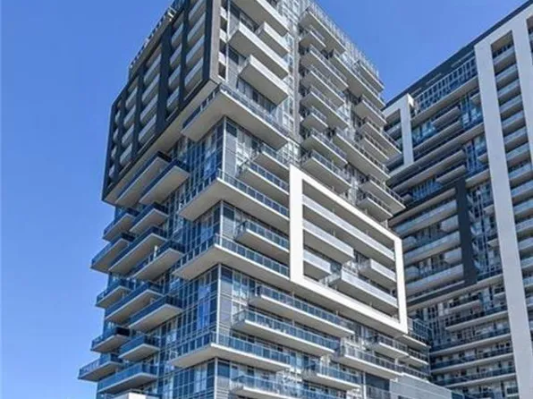 2081 Fairview St #1803, Burlington, ON L7R 0E4