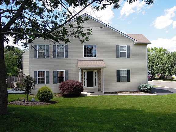 Private side entrance