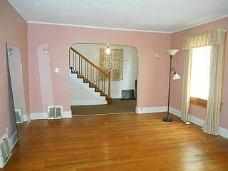 2nd image of 11 Brighton St