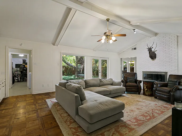 7507 Wellcrest Dr — Photo 7